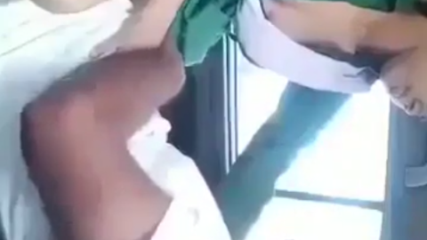 Boyfriend Talked to go Long Drive With Car But He Fuck me in his car.